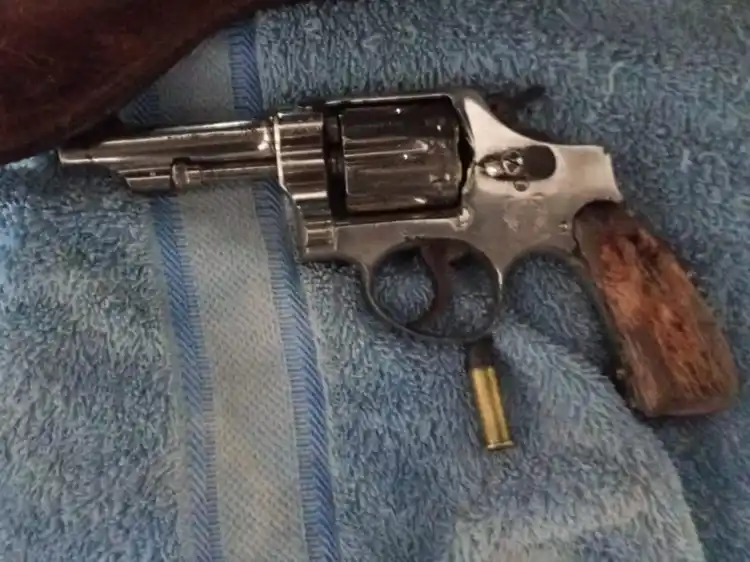 Activan protocolos ante la presencia de armas en las escuelas