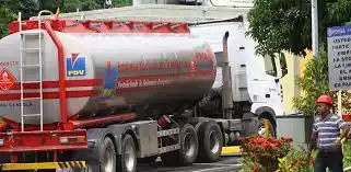 Por graves fallas en la refinería: PDVSA detuvo producción de gasolina en Cardón