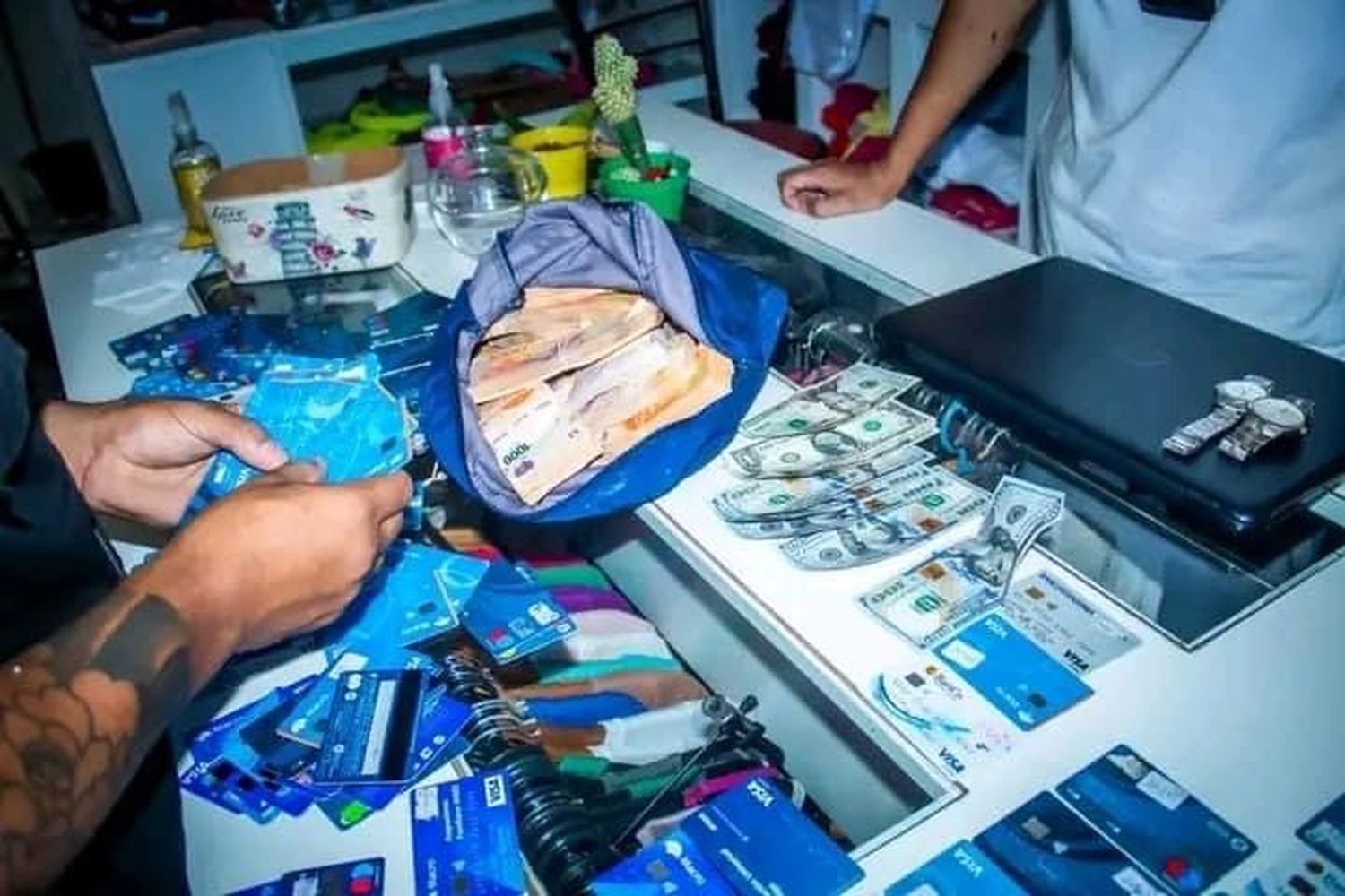 Mega-Allanamiento en Posadas: Casi 30 Millones de Pesos en Objetos Incautados