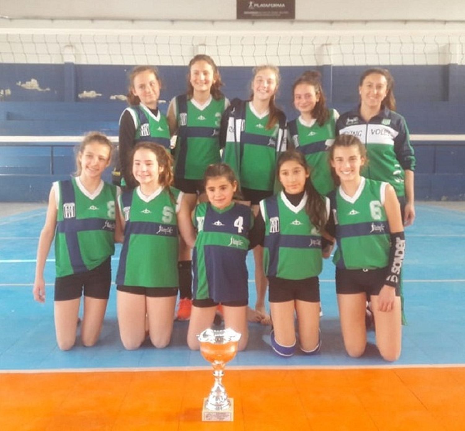Voley: Racing fue subcampeón de la Liga Provincial Sub 13