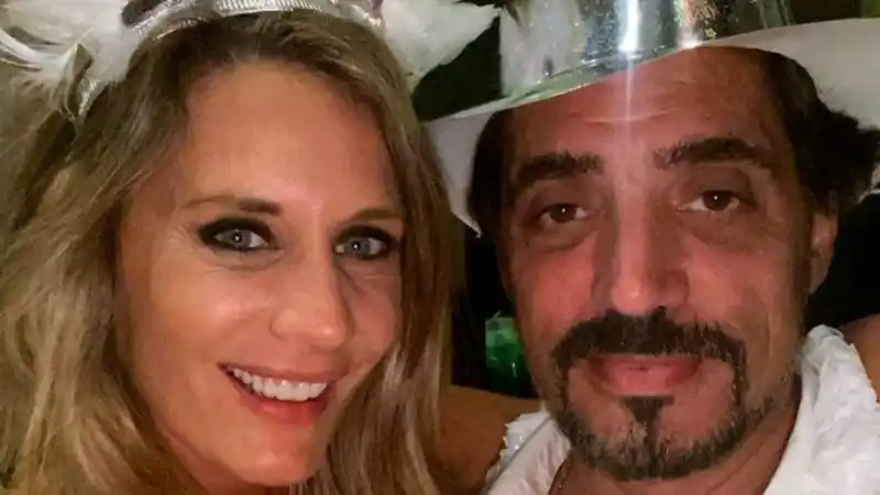 Rocío Marengo y Eduardo Fort anunciaron en familia que se casan