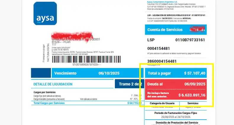 Una pareja de Pilar recibió una factura de agua de $6,6 millones en su casa: "Me dicen que tenemos que pagar"