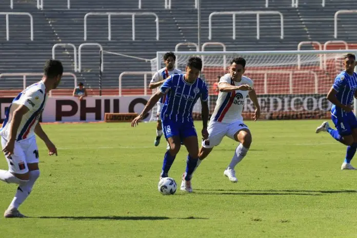 El partido se jugó en Estadio Malvinas Argentinas de Mendoza.