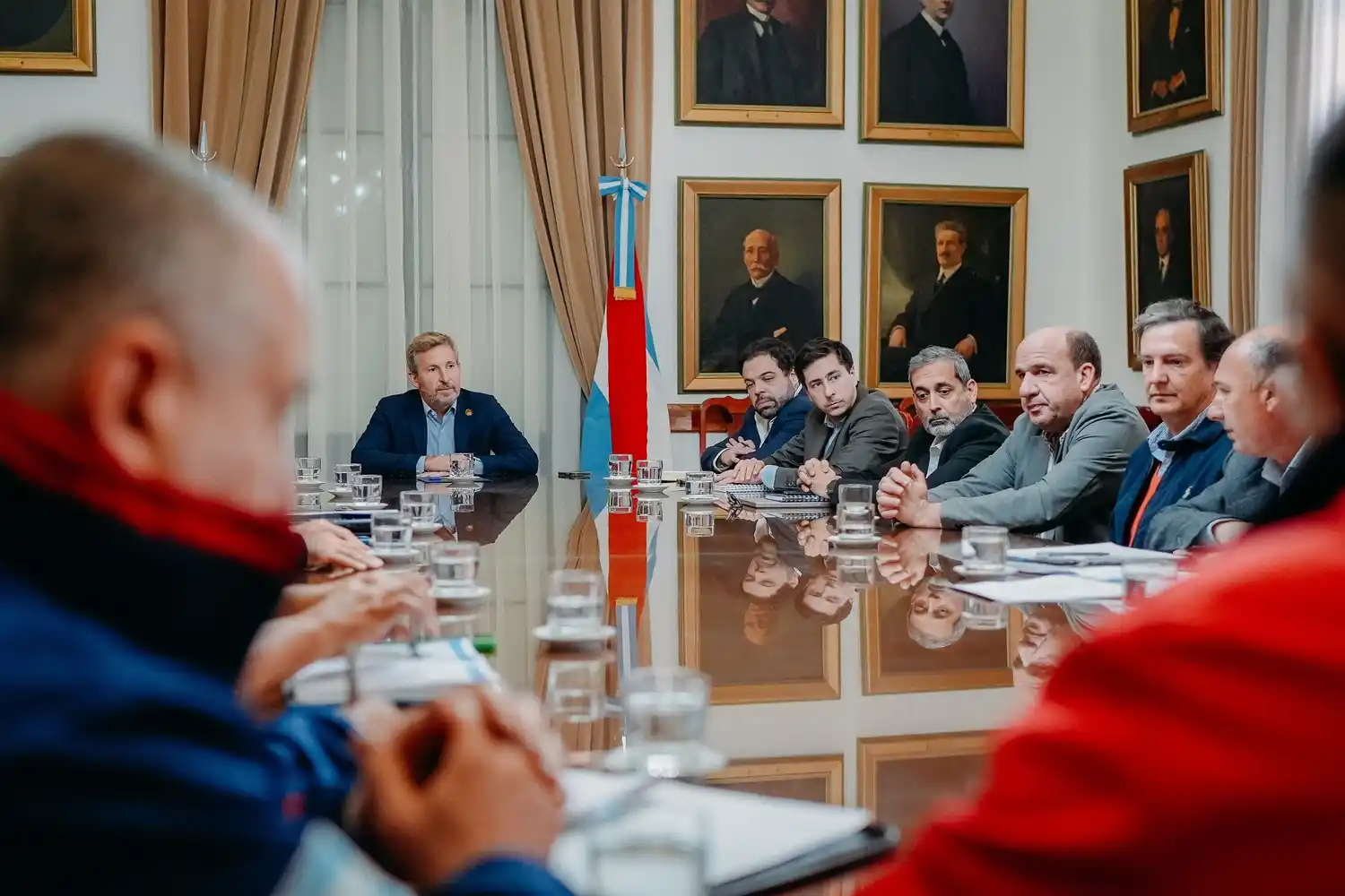 Frigerio recibió a integrantes de la Federación Entrerriana de Asociaciones de Bomberos Voluntarios