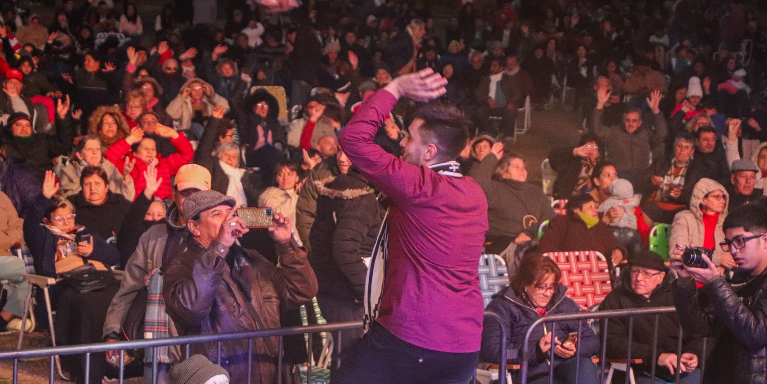Reconquista revive su brillo festivalero con los festejos de su aniversario
