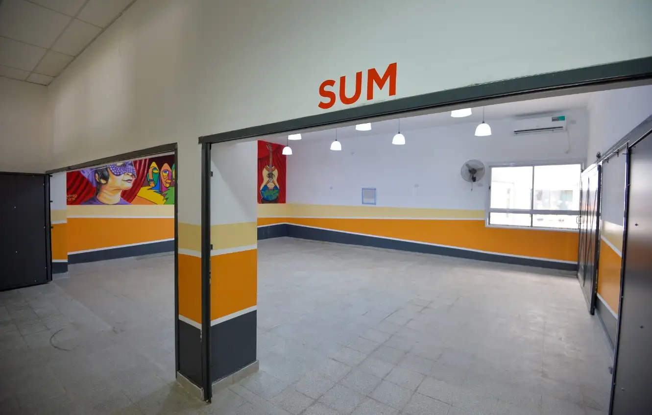 Parte de las ampliaciones en la escuela de Wilde.