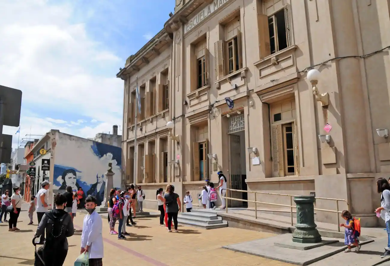  Gremios docentes solicitaron reunión al Ejecutivo preocupados por la situación sanitaria