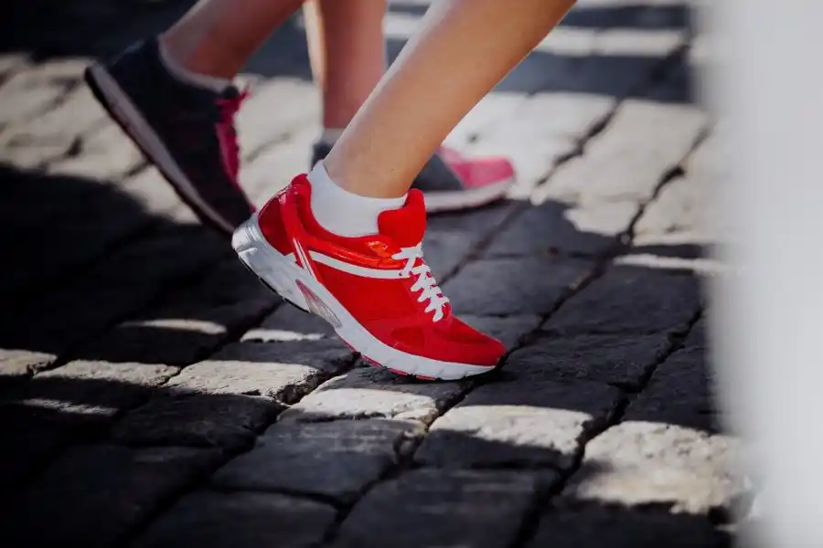 Ya llega la primera maratón recreativa nocturna del 2024