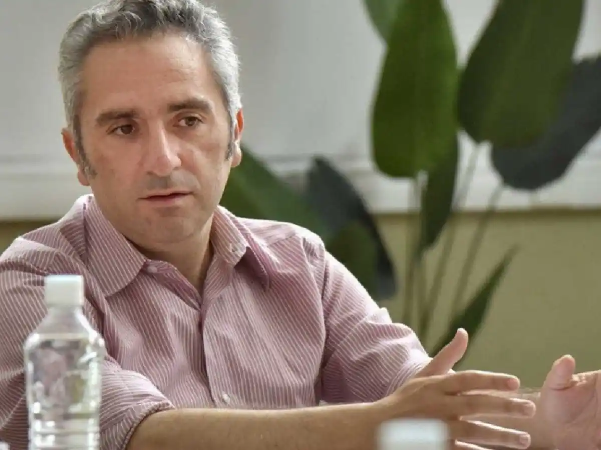 Cambios en el Gabinete: Larroque cuestionó a Alberto Fernández por no consultar a Cristina Kirchner y eleva la tensión interna