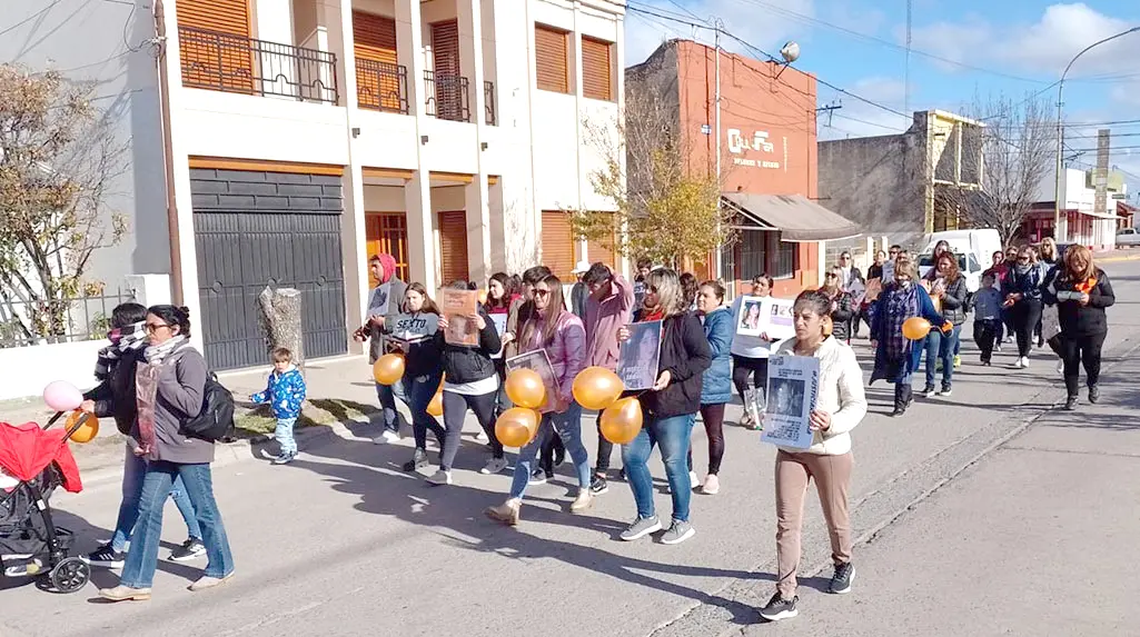 Reclamo. De justicia se ha realizado en San Cayetano, pero la verdad, parece, lejana