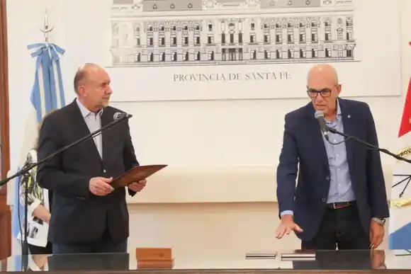Quién es Víctor Debloc, el nuevo ministro de Educación de Santa Fe qué reemplaza a Cantero