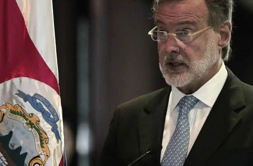 Un periodista deberá resarcir económicamente al ex canciller Rafael Bielsa por «daños y perjuicios»