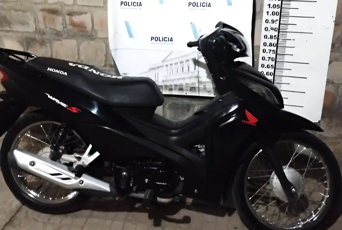 La moto fue restituida a su propietario.