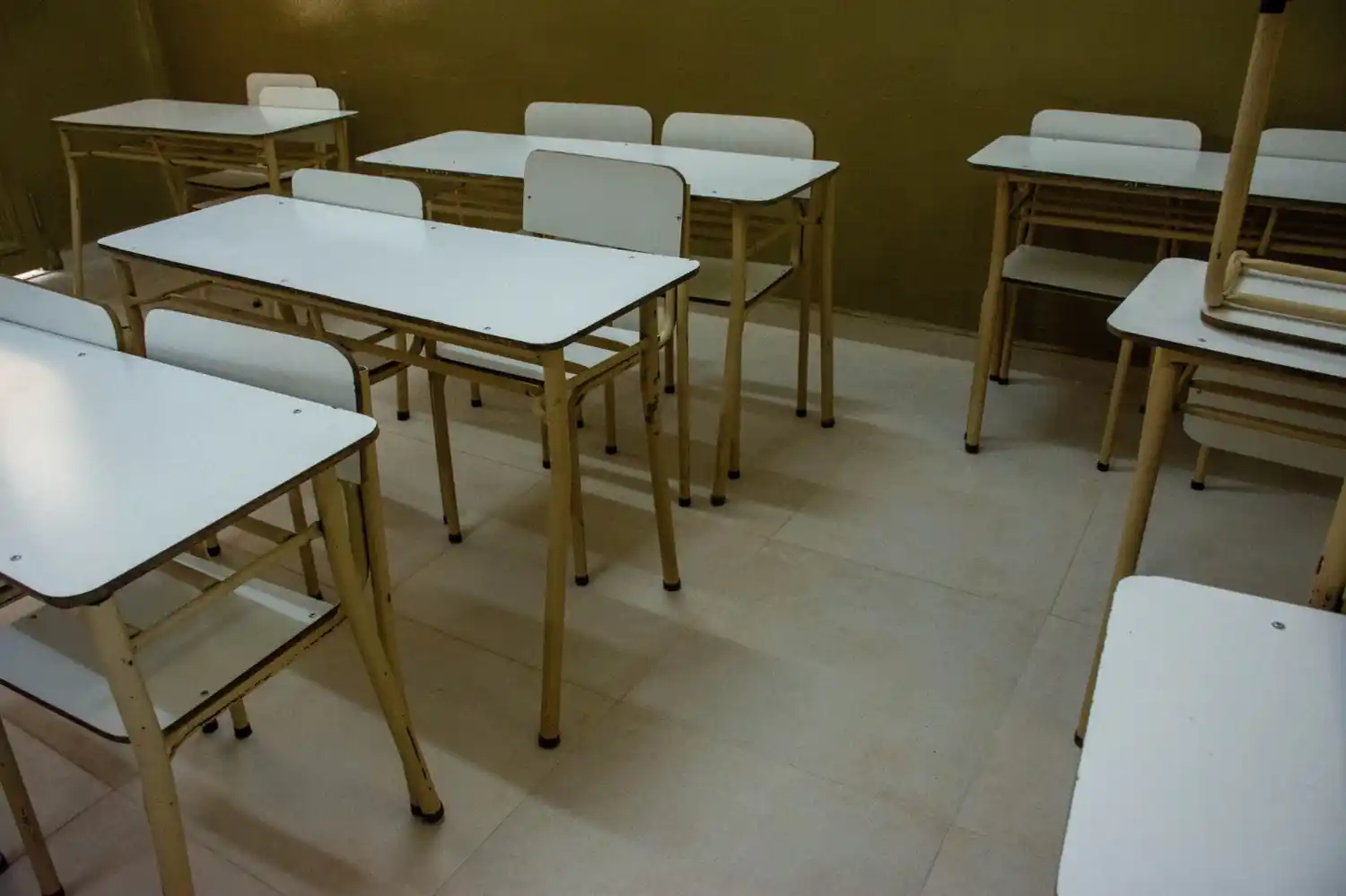 La medida podría interrumpir el dictado de clases en numerosas escuelas públicas.