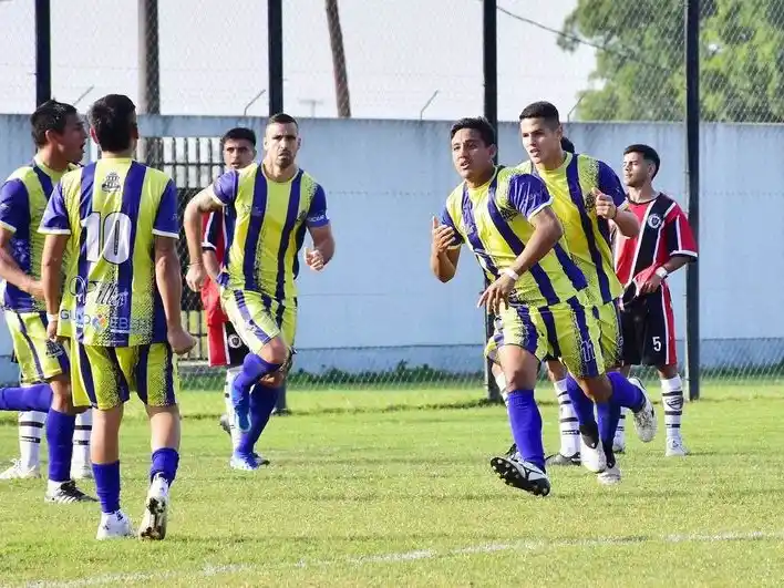 Defensores del Rosario sigue
en lo más alto del Clasificatorio