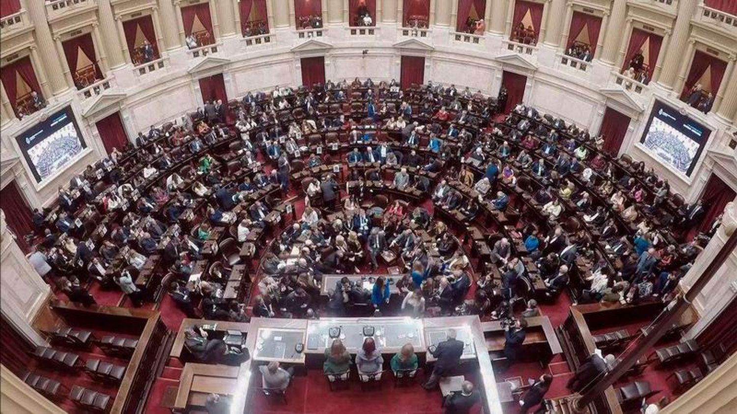 Diputados espera la convocatoria a 
extraordinarias y el paquete de leyes