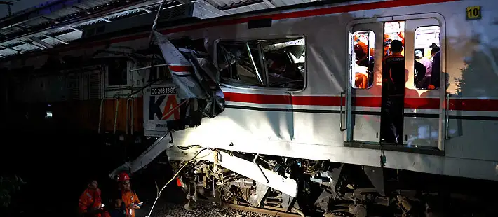 choque trenes indonesia 2