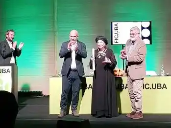 Graciela Borges recibió el Doctorado Honoris Causa en el Festival de cine de la UBA