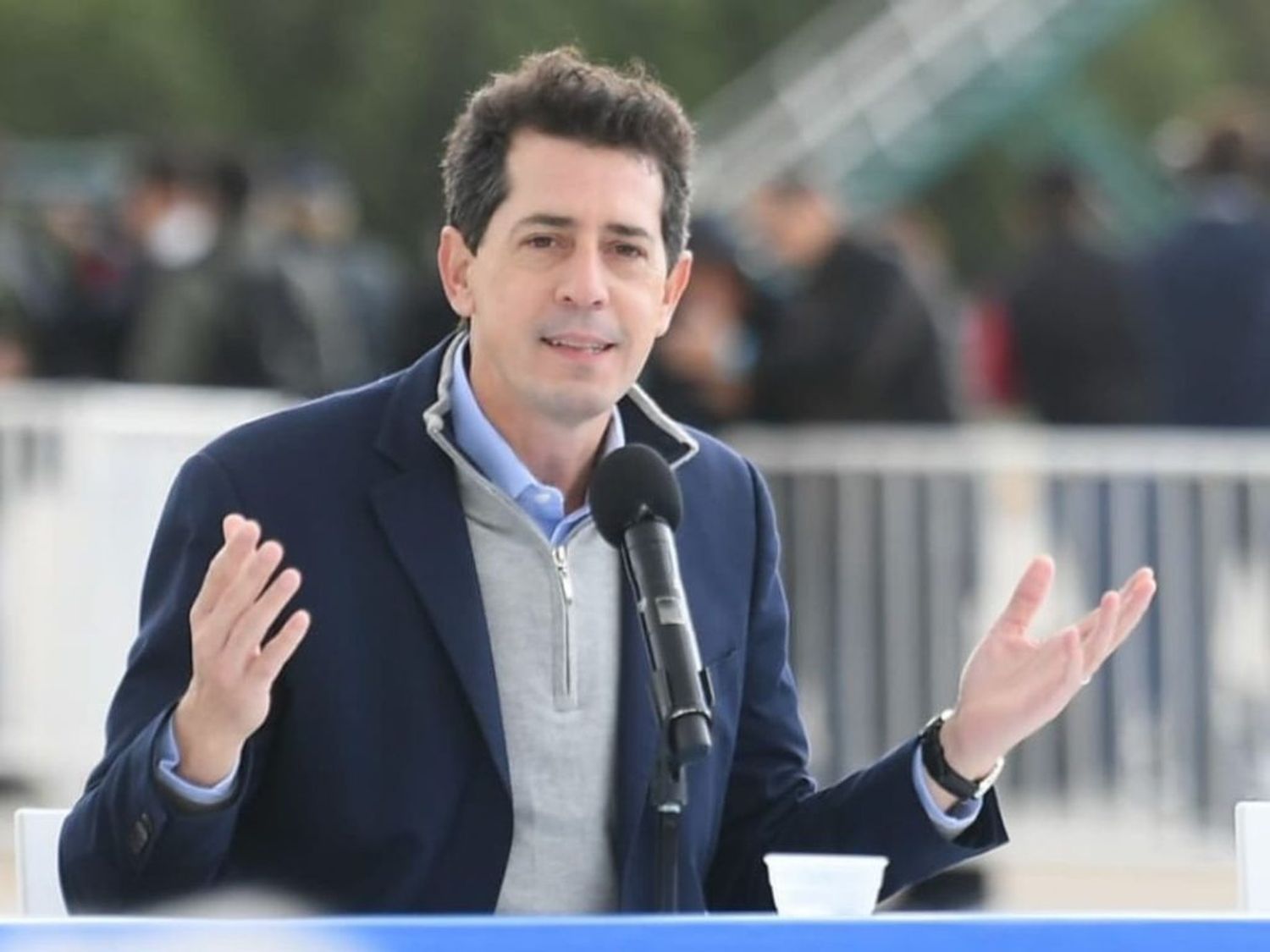 ¿Arranca el operativo clamor “Wado de Pedro Presidente”?: El intendente de Villa Gesell lo candidateó