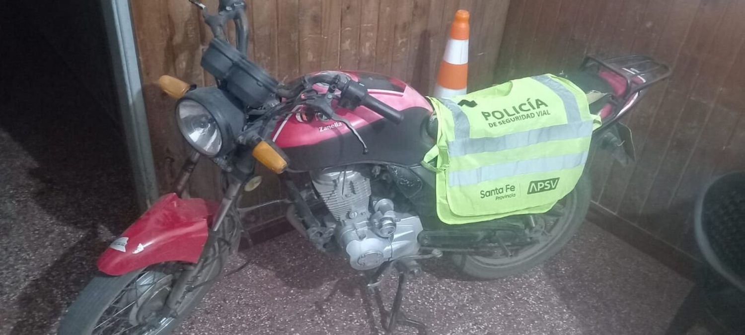 Policía de Seguridad Vial secuestró una moto que tenía el número de motor borrado