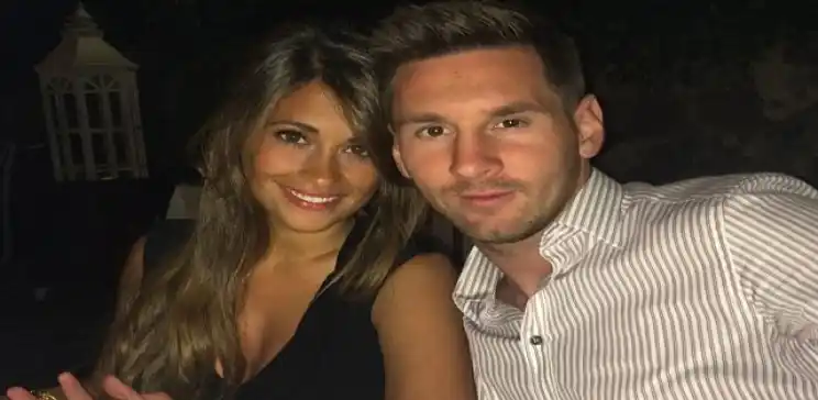 ¿Leo Messi y Antonella Roccuzzo posponen su casamiento?