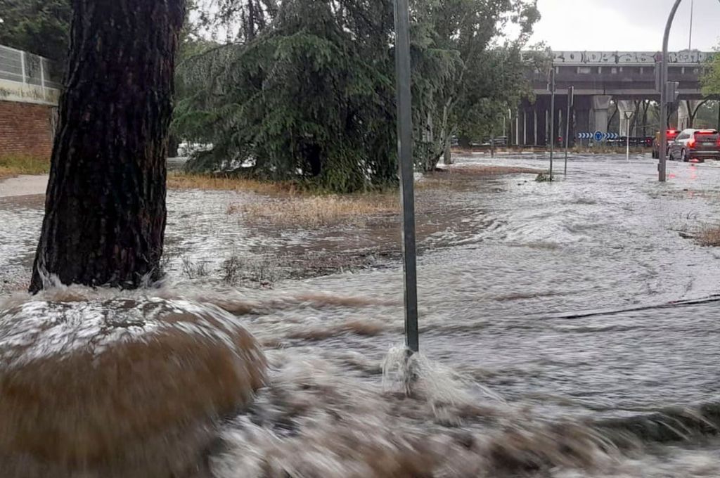 Varias personas tuvieron que ser rescatadas
