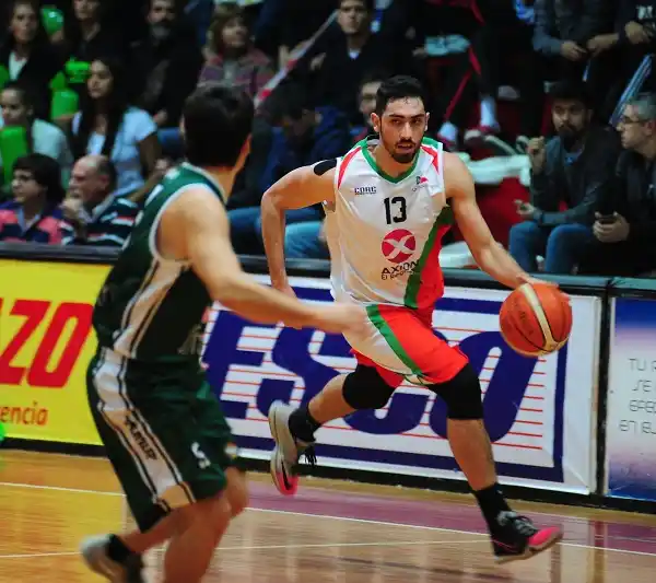 Neptunia y Racing arrancan su ilusión en la Liga Entrerriana