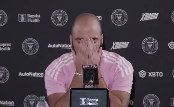 Gonzalo Pipita Higuaín sorprendió a todos y anunció su retiro del fútbol