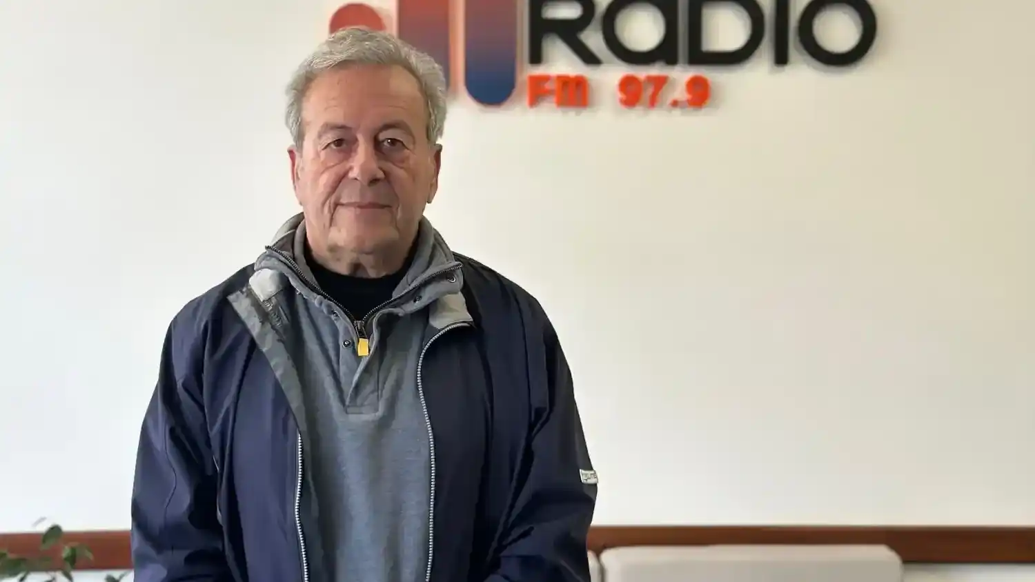 Daniel Molina asume en la UCR