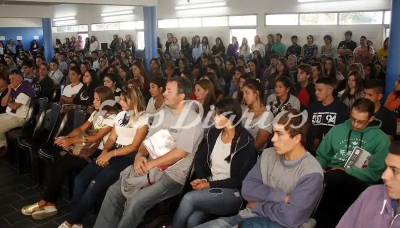 Apertura del ciclo lectivo en el Instituto Superior Nº 31