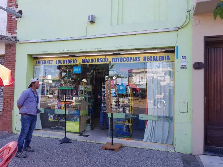 Aprehendido por golpear a un comerciante