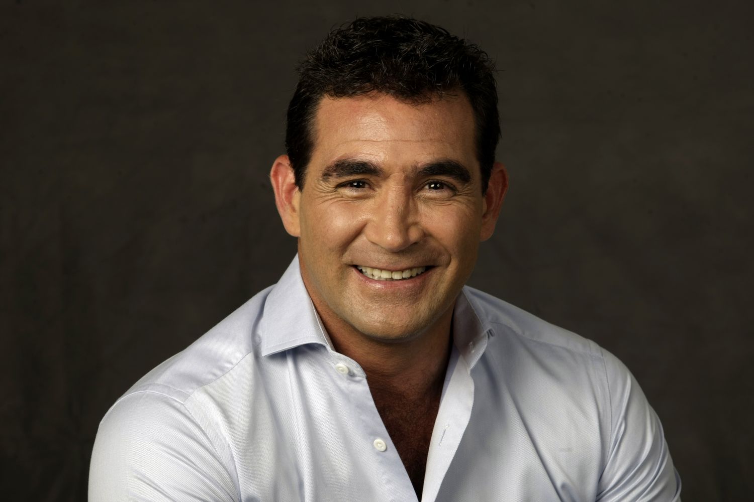 Patricio Hogan se solidarizó con Vidal pero deslizó dudas por las amenazas 