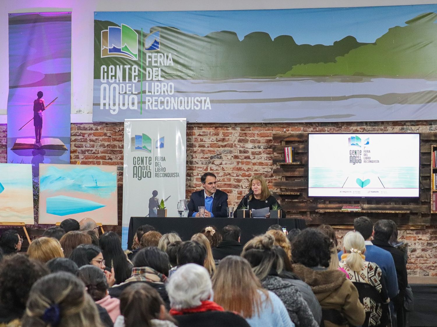 Exitosa Feria del Libro de Reconquista “Gente del Agua”