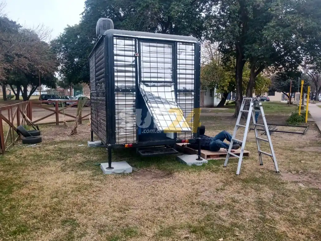 Delincuentes desvalijaron un carro de comidas: “Se llevaron todo, hasta la esperanza”