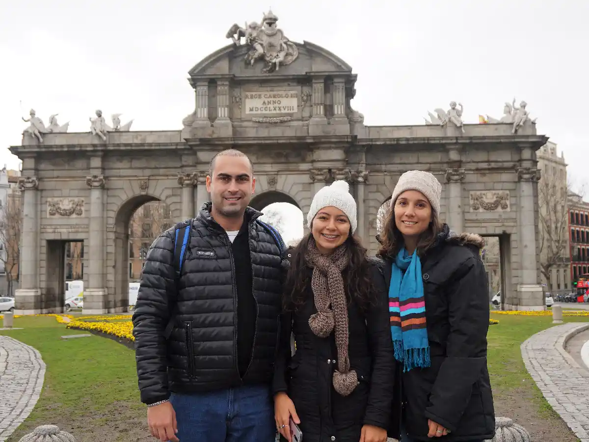 Tres estudiantes de UTN realizan  pasantías laborales en Italia