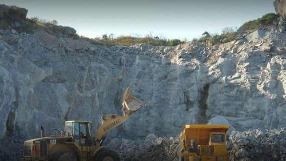 Lanzan programa para fortalecer la minería en municipios