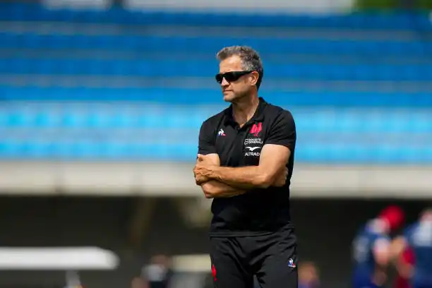 Francia tiene plantel para jugar con Los Pumas