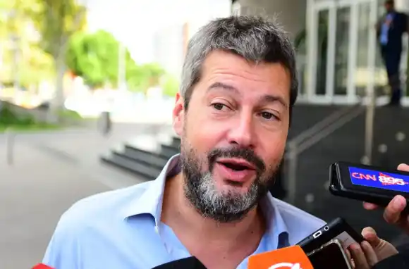 El ministro Lammens anticipó que el programa PreViaje se convertirá en ley