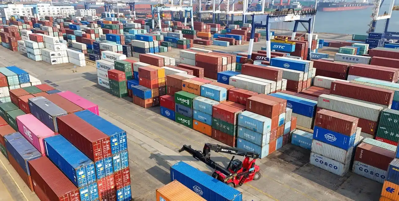 El año 2025 cerró con récord de empresas importadoras. Crédito: Xinhua.