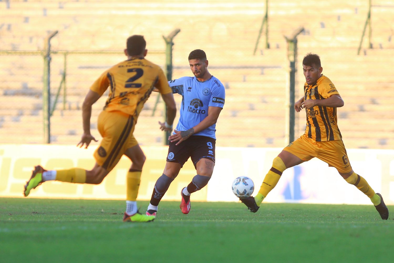 Mitre aprovechó el bajón de Belgrano