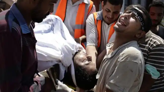 638 muertos y 4 mil heridos por la brutal represión en Egipto