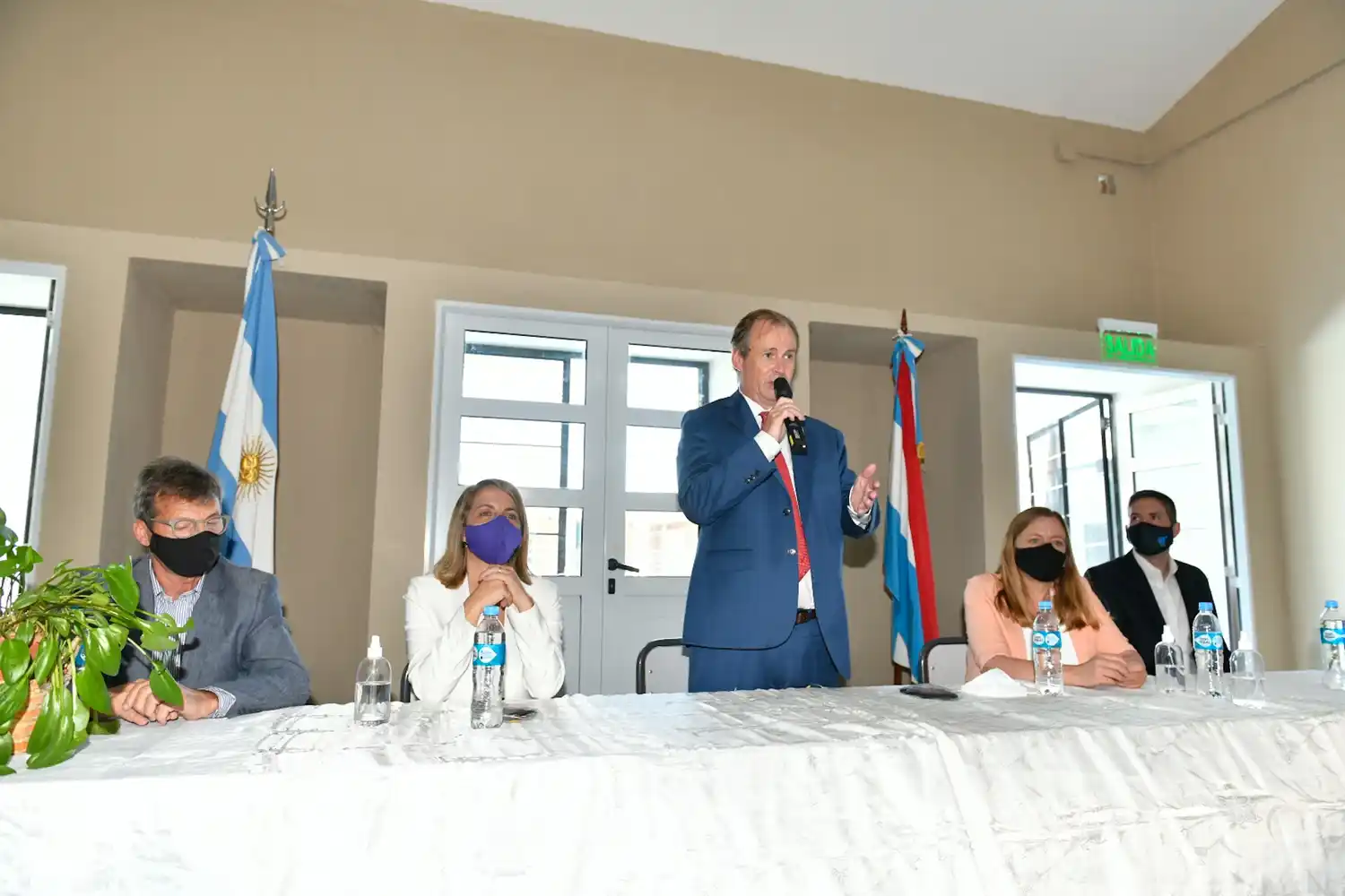 Bordet dijo que la provincia se prepara para un ciclo lectivo 2021 con presencialidad en las aulas