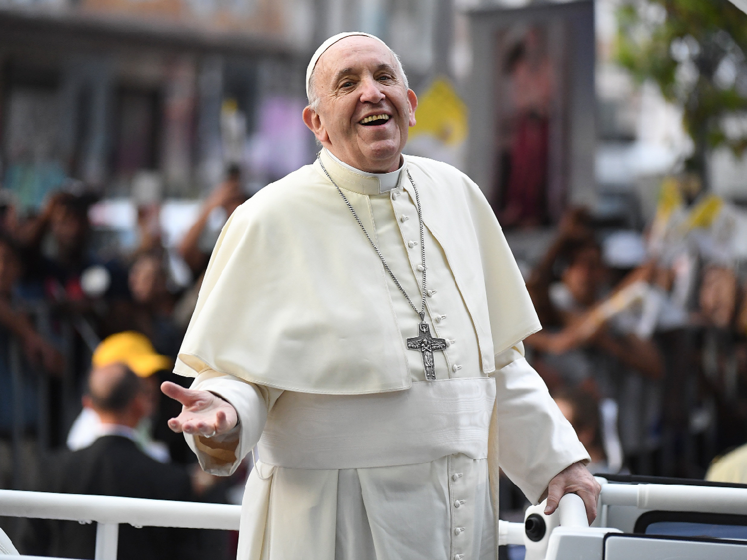 Francisco cumple mañana 83 años, sin festejos en agenda