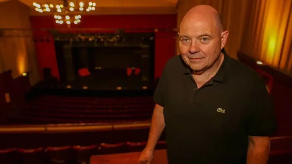 Carlos Rottemberg celebra 50 años en el teatro