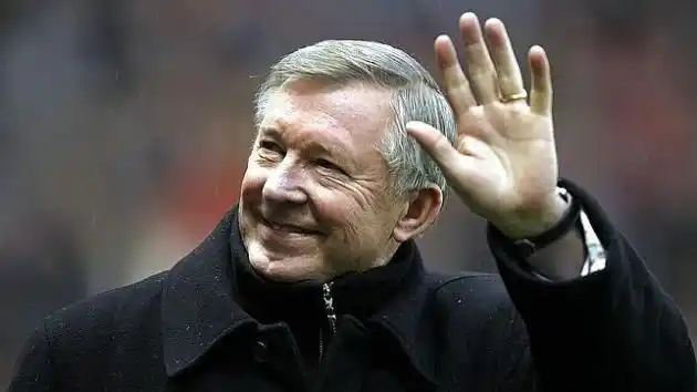 Tras 26 años en el cargo, Ferguson dejará de ser el DT del Manchester