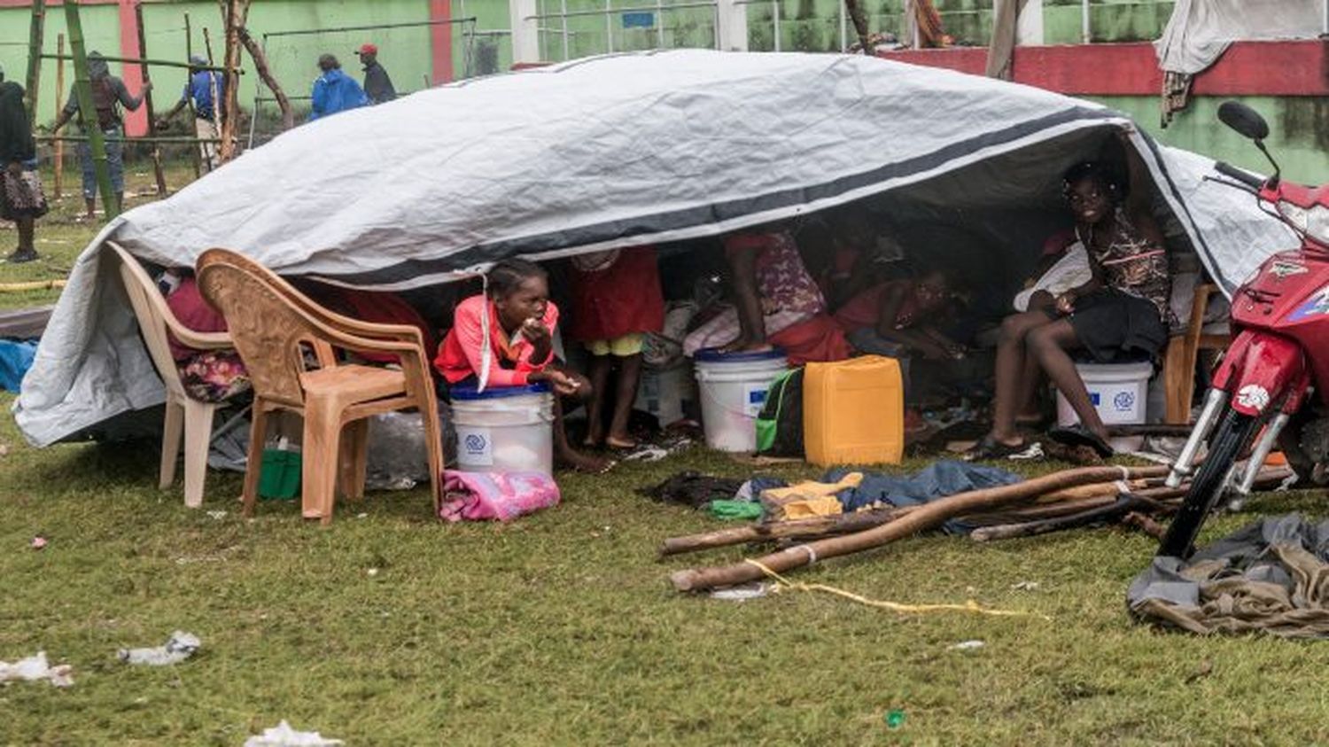 CAOS, HAMBRE Y DESESPERO: el desafío de entregar la ayuda humanitaria en Haití