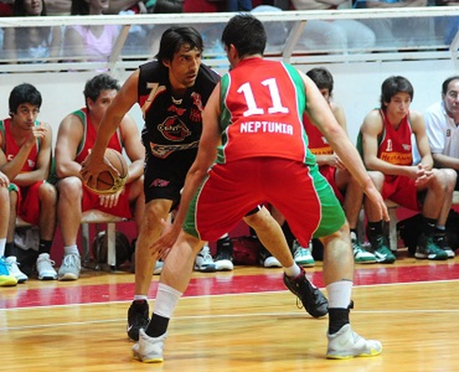 Esta noche comienza la serie de Play Off
