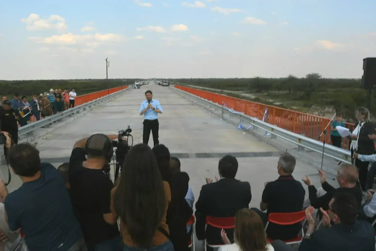 Pullaro inauguró cuatro nuevos puentes y destacó inversiones en infraestructura para el norte santafesino