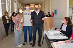 Cresto votó en Concordia: "Lo importante es que haya buena participación"