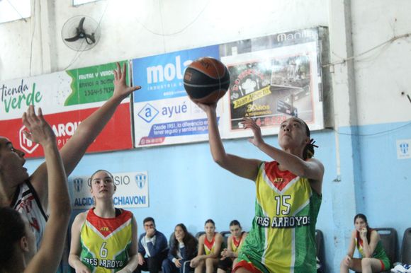 Tres Arroyos quedó tercero en el Provincial U15